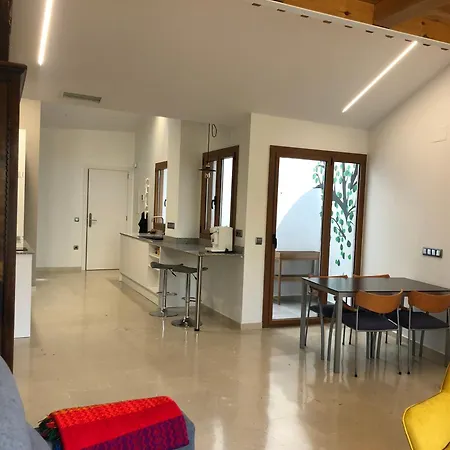 Antiga Biblioteca Διαμέρισμα Solsona